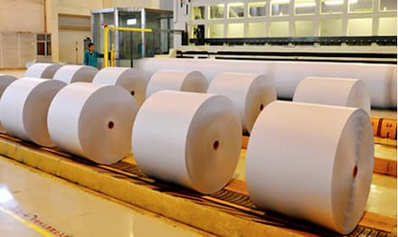 Amélioration de l'efficacité du traitement des eaux usées des usines de pâtes et papiers grâce aux antimousses Rickman
